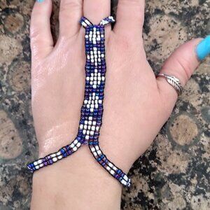 Hand beaded Finger Braclet
